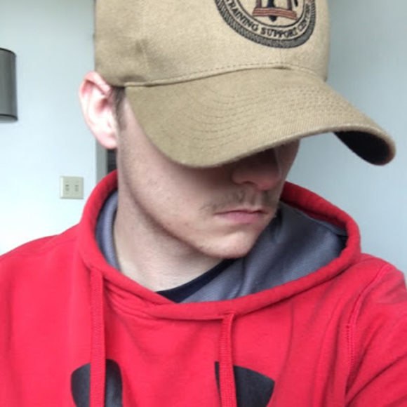 Meet your Posher, Brett - Picture 1 of 1